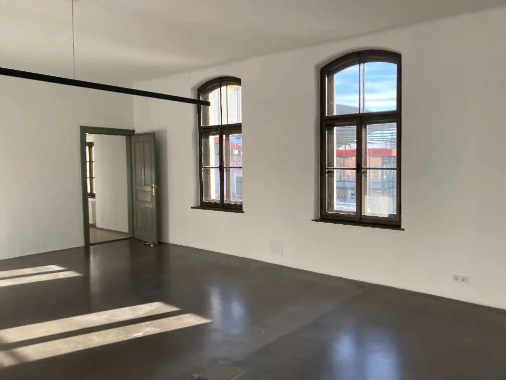 2-Zimmer-Gewerbeimmobilie mieten in Grieskirchen – 132 m², € 1.200 – Bild 5 von 10