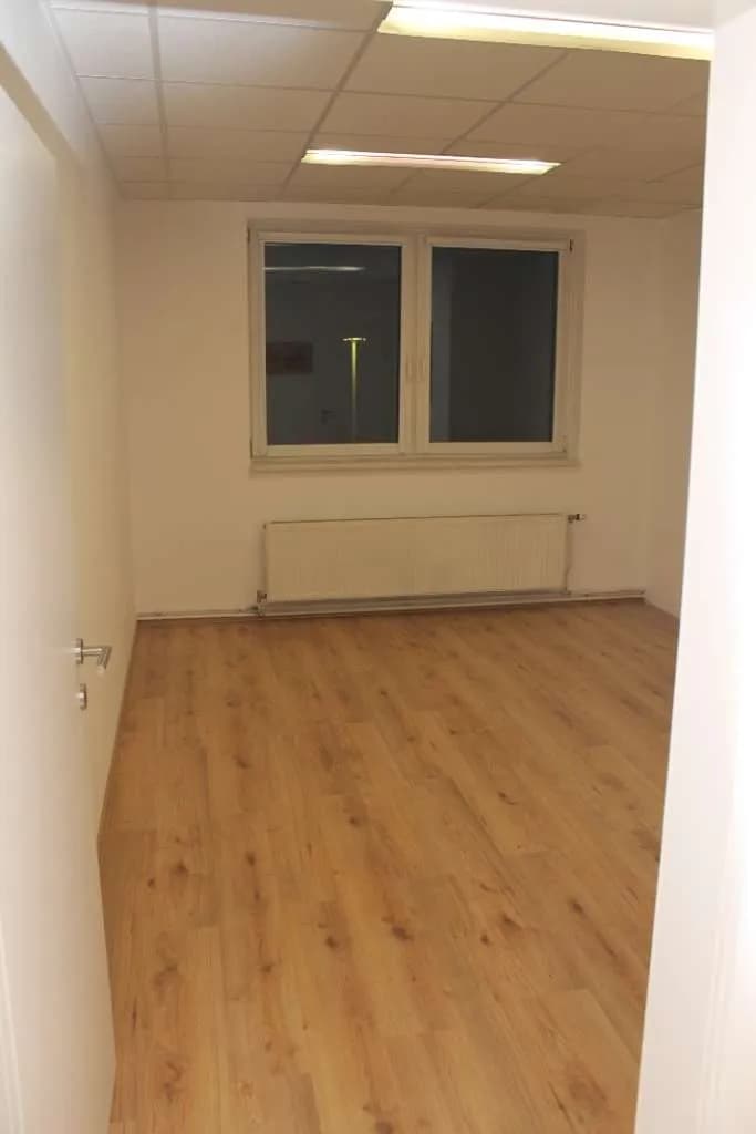 5-Zimmer-Gewerbeimmobilie mieten in Hartberg-Fürstenfeld – 60 m², € 998 – Bild 8 von 9