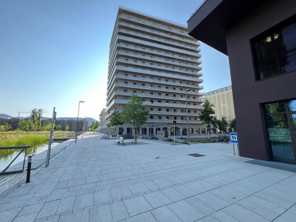 Gewerbeimmobilie mieten in Graz – 300 m², € 10 – Bild 2 von 8