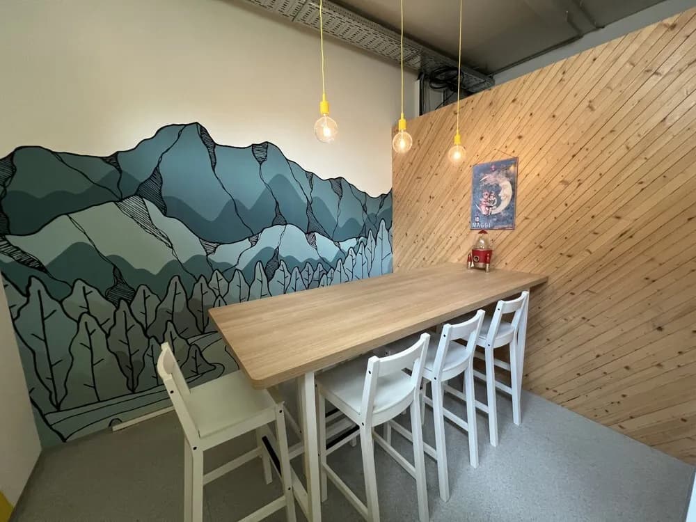Gewerbeimmobilie mieten in Graz – 244 m², € 10