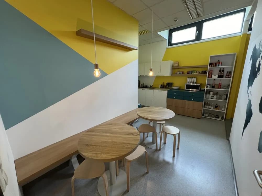 Gewerbeimmobilie mieten in Graz – 244 m², € 10 – Bild 4 von 8