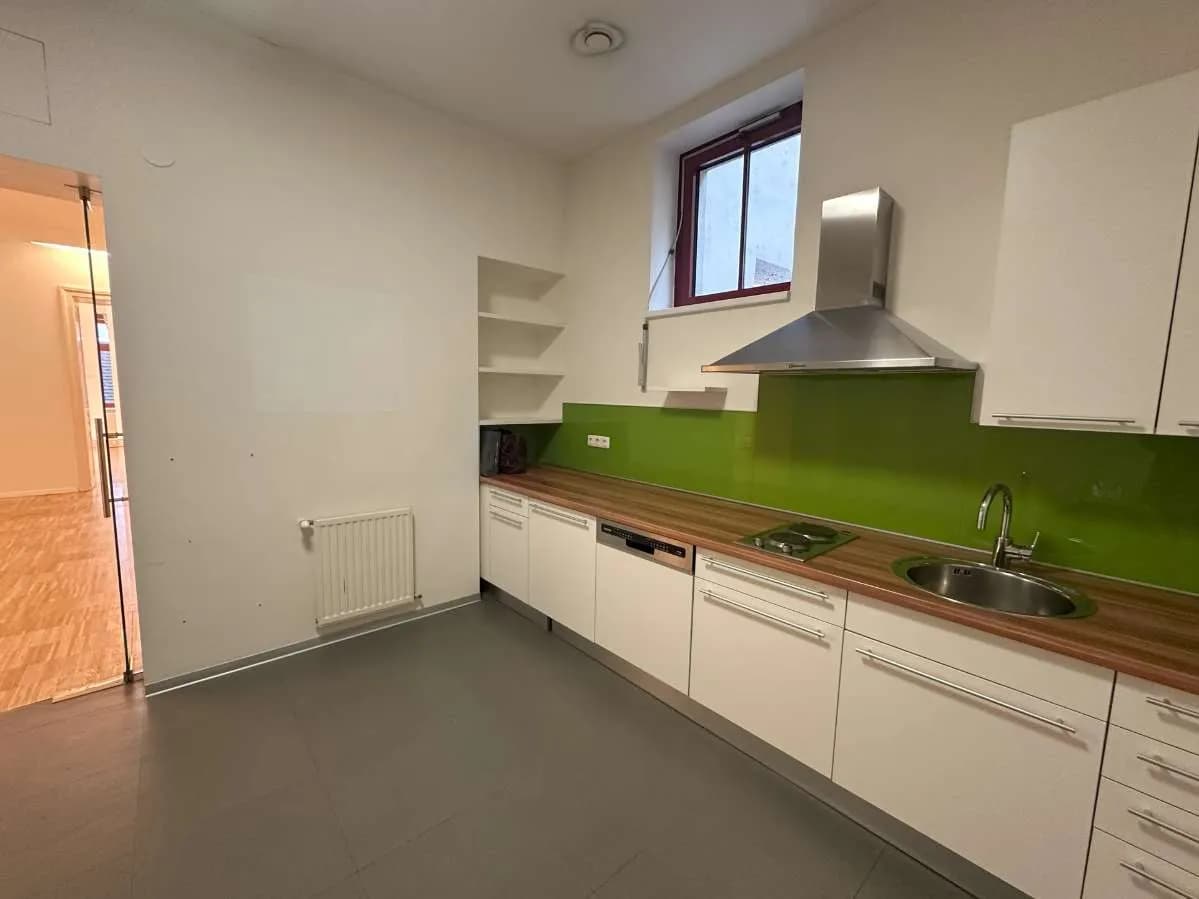 Gewerbeimmobilie mieten in Wien – 155 m², € 3.050 – Bild 5 von 12
