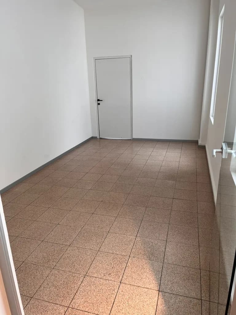 Gewerbeimmobilie mieten in Steyr-Land – 148 m², € 1.260 – Bild 8 von 10