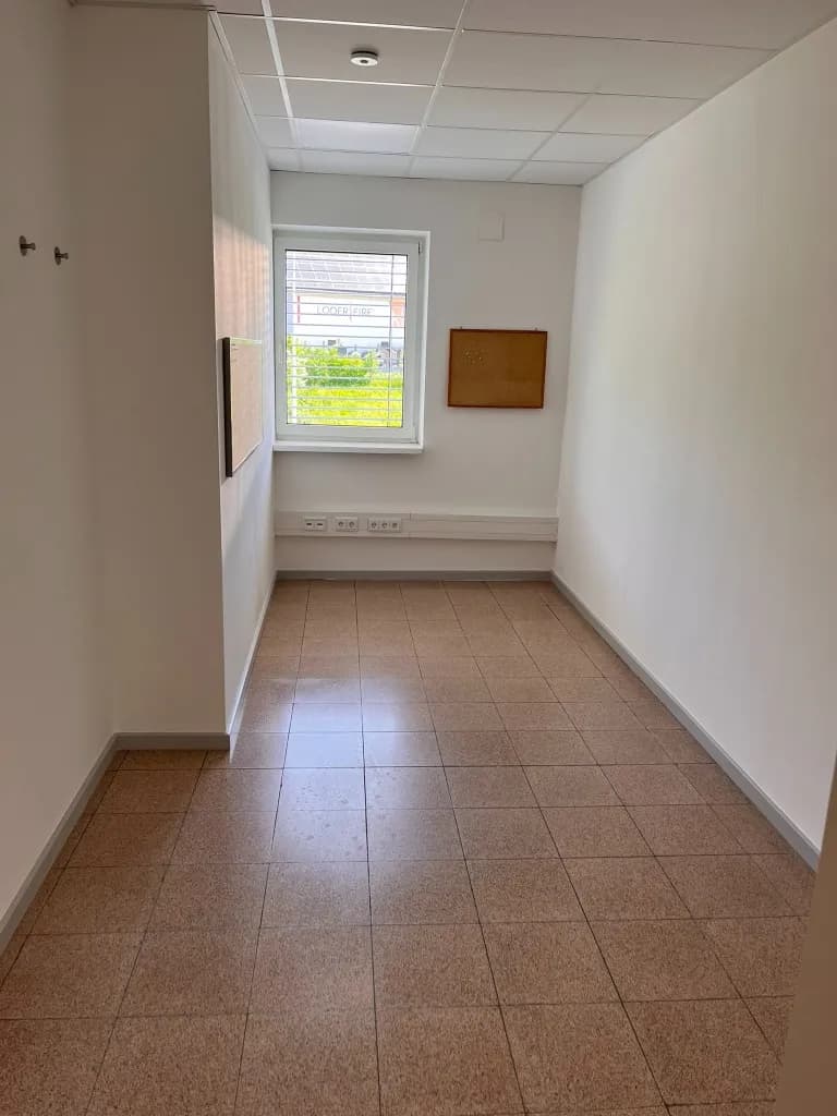 Gewerbeimmobilie mieten in Steyr-Land – 148 m², € 1.260 – Bild 10 von 10