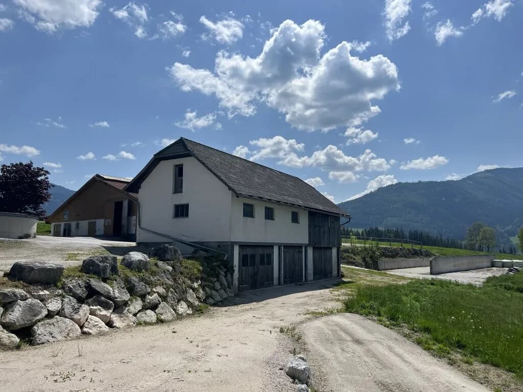 Haus kaufen in Liezen – 200 m², € 850.000