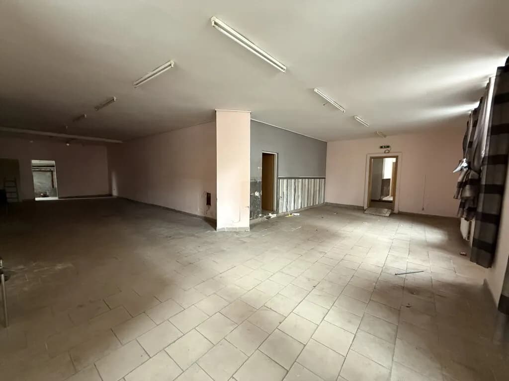 Gewerbeimmobilie kaufen in Wien – 182 m², € 249.000 – Bild 2 von 7