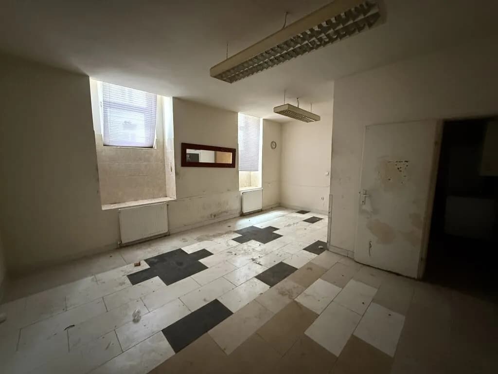 Gewerbeimmobilie kaufen in Wien – 182 m², € 249.000 – Bild 7 von 7