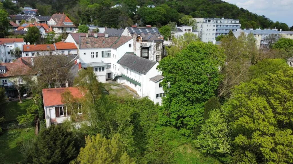 Grundstück kaufen in Baden – 1 437 m², € 1.090.000