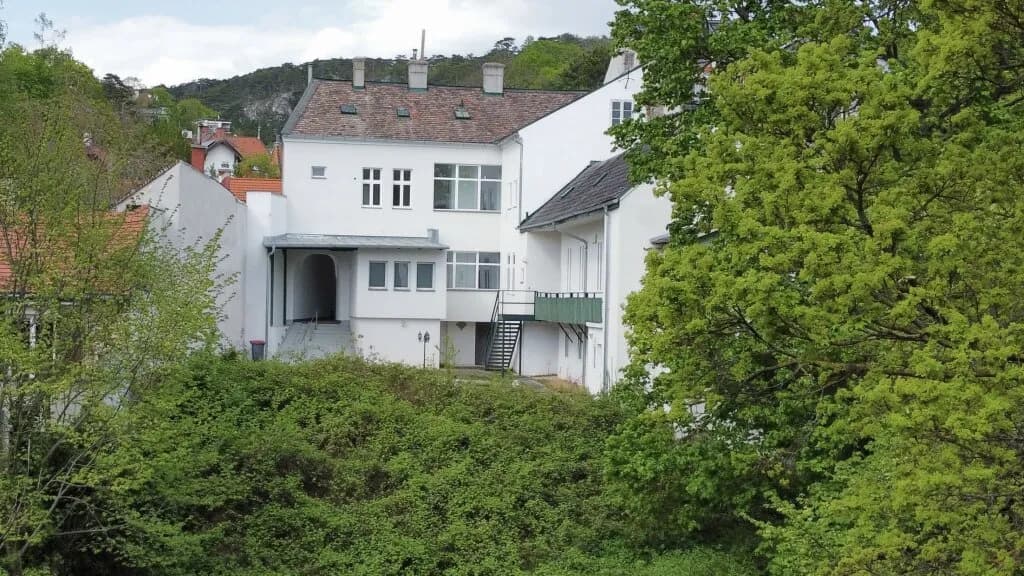 Grundstück kaufen in Baden – 1 437 m², € 1.090.000 – Bild 2 von 17