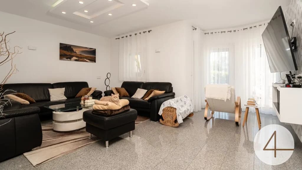 5-Zimmer-Haus kaufen in Wien – 200 m², € 949.000 – Bild 11 von 36