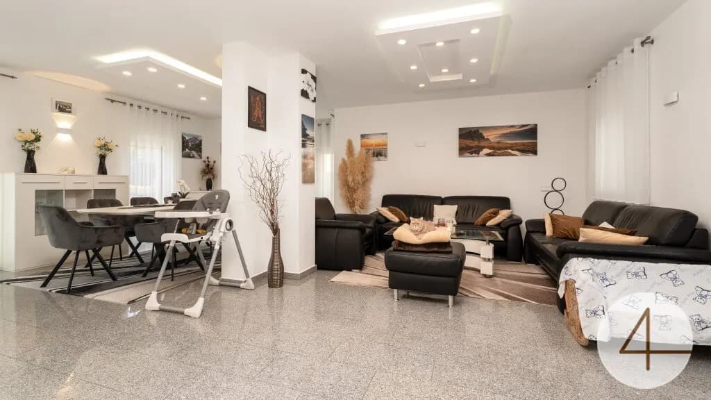5-Zimmer-Haus kaufen in Wien – 200 m², € 949.000 – Bild 12 von 36