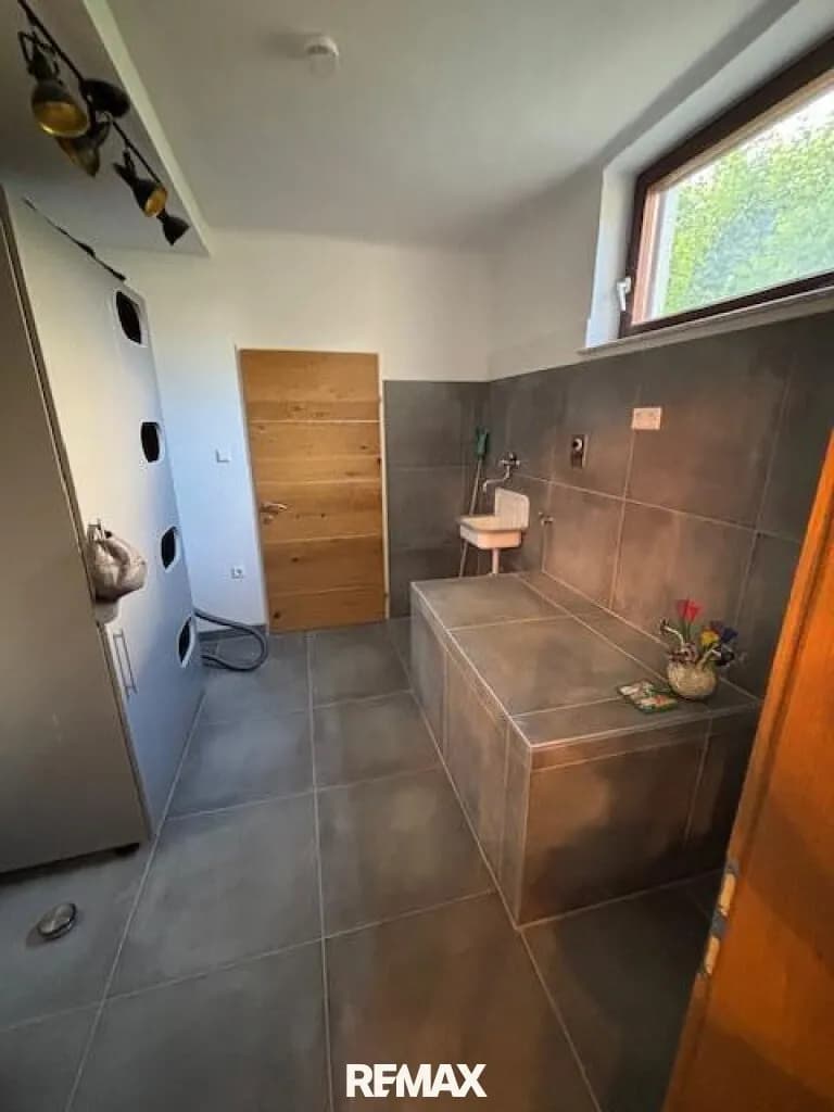 6-Zimmer-Haus kaufen in Oberpullendorf – 197 m², € 329.000 – Bild 13 von 33