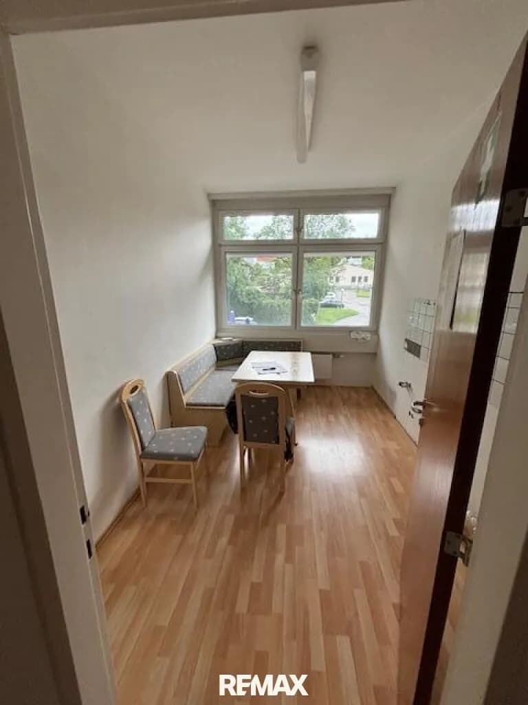 4-Zimmer-Gewerbeimmobilie mieten in Eisenstadt – 125 m², € 1.450 – Bild 5 von 10