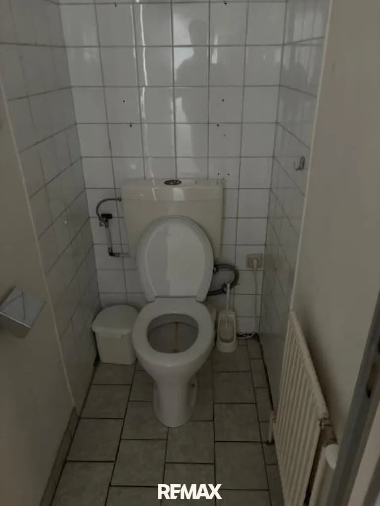 4-Zimmer-Gewerbeimmobilie mieten in Eisenstadt – 125 m², € 1.450 – Bild 9 von 10