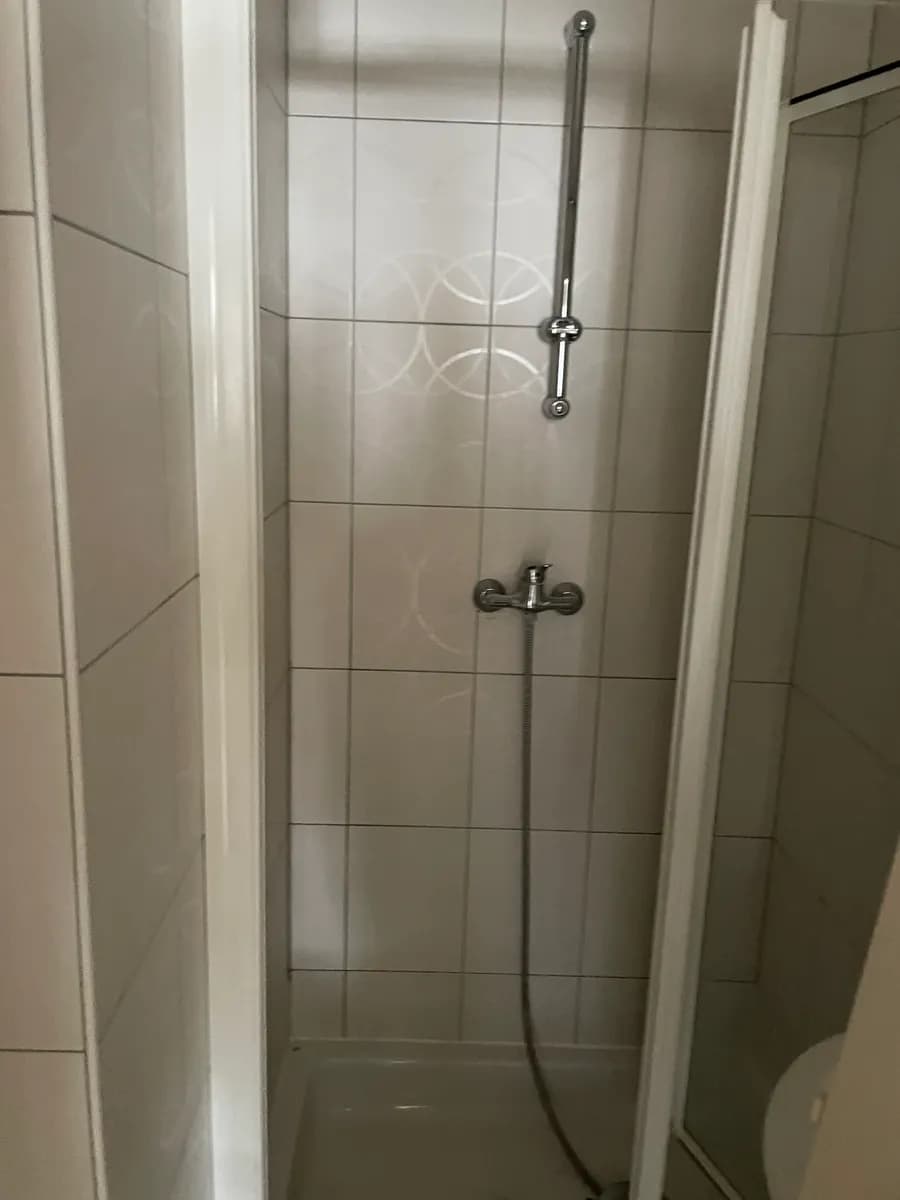 1-Zimmer-Wohnung mieten in Klagenfurt – 25 m², € 550 – Bild 2 von 6