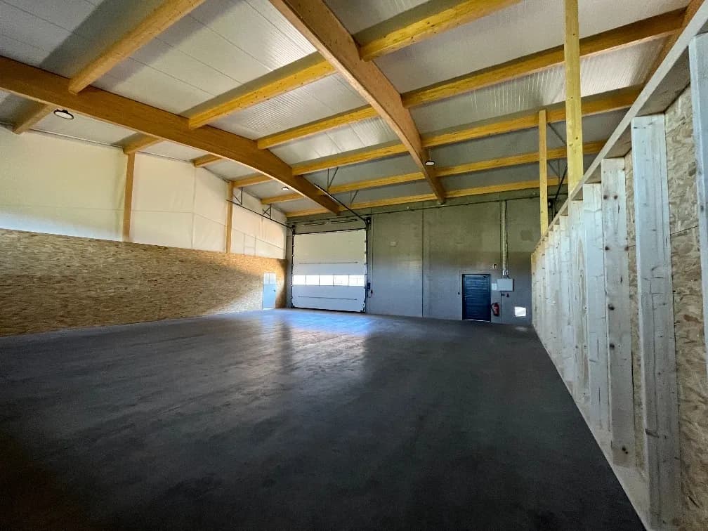 Gewerbeimmobilie mieten in Wels-Land – 193 m², € 7 – Bild 6 von 6