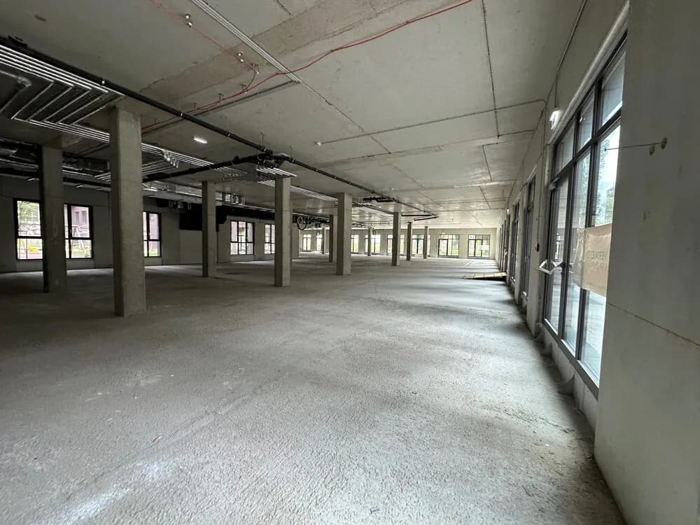 Gewerbeimmobilie mieten in Graz – 1 300 m², € 10 – Bild 6 von 9