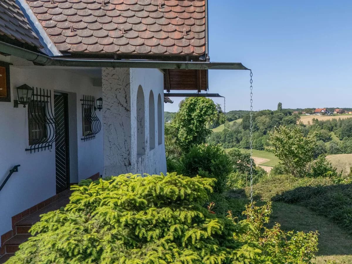 5-Zimmer-Haus kaufen in Südoststeiermark – 243 m², € 650.000