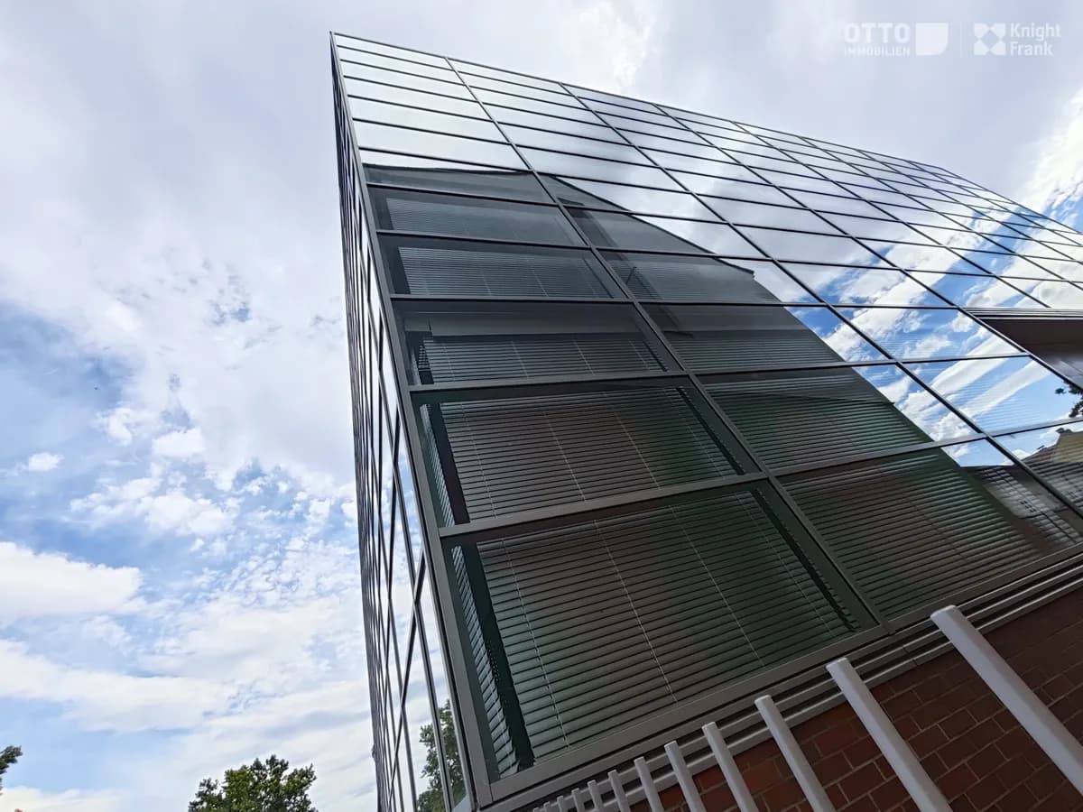 Gewerbeimmobilie kaufen in Wiener Neustadt – 2 530 m² – Bild 4 von 12