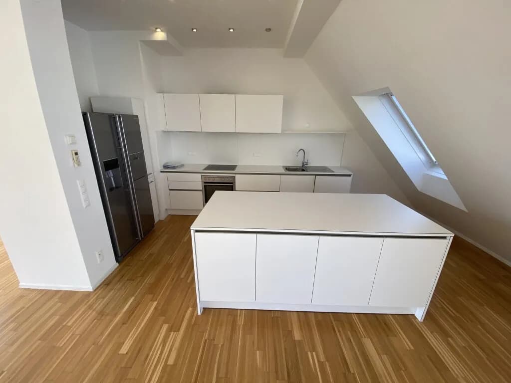 4-Zimmer-Wohnung mieten in Wien – 149 m², € 3.350 – Bild 15 von 36