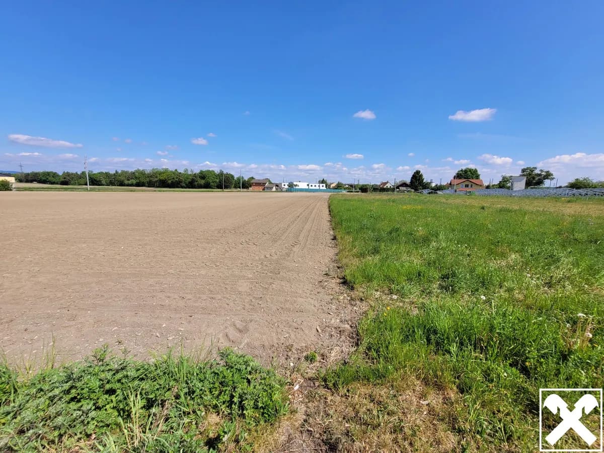 Grundstück kaufen in Linz Land – 10 328 m² – Bild 3 von 3