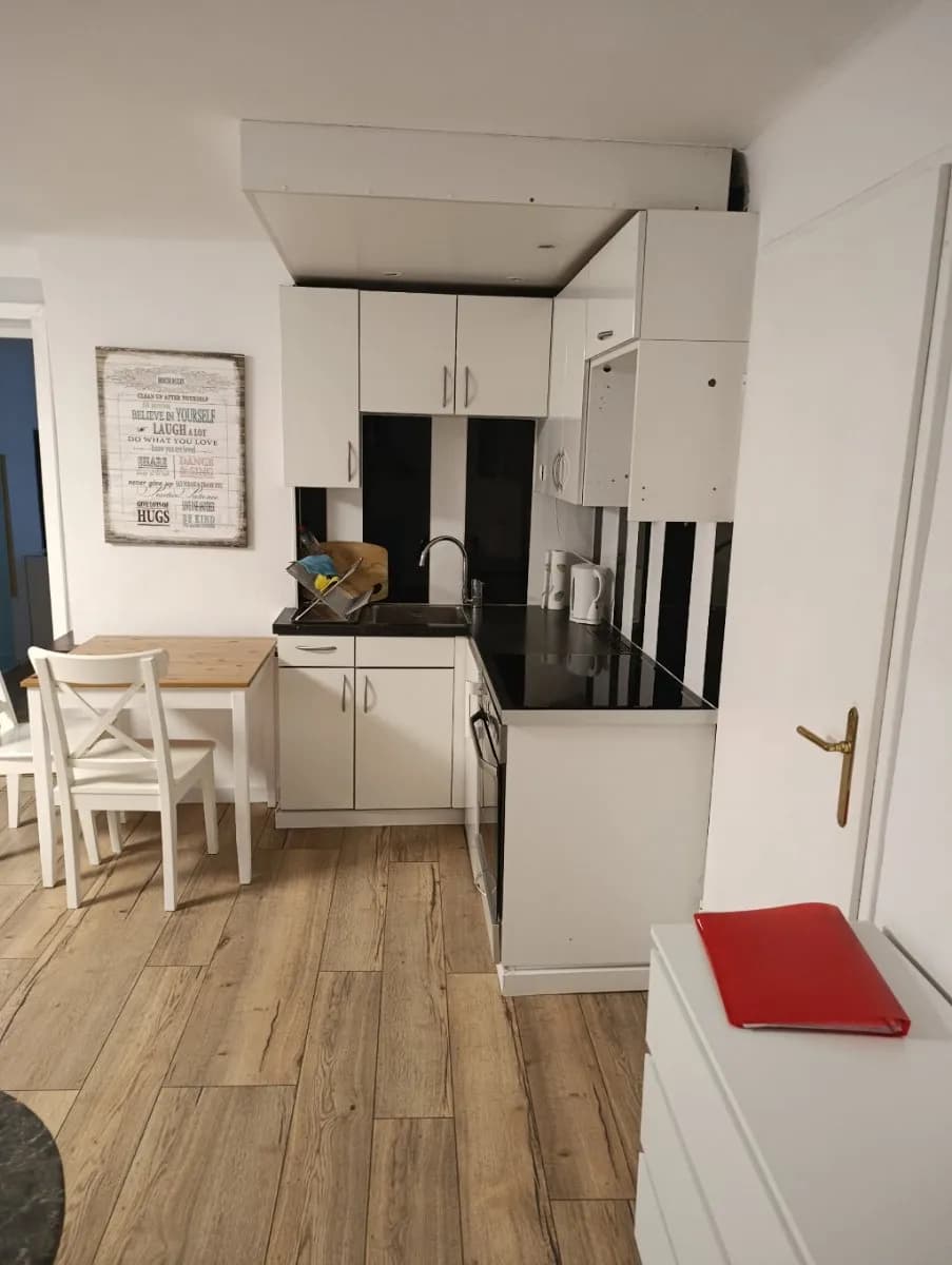 2-Zimmer-Wohnung mieten in Wien – 48 m², € 1.000 – Bild 2 von 12
