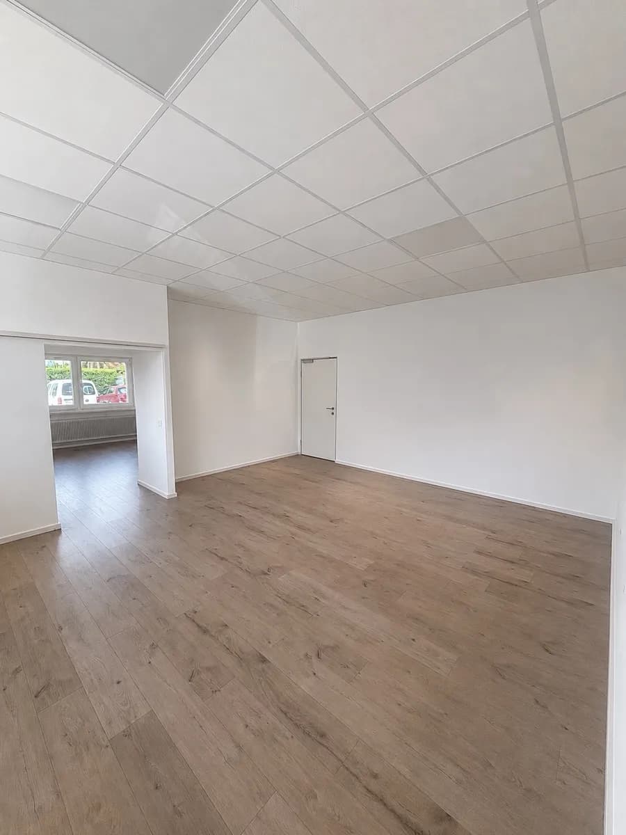 2-Zimmer-Gewerbeimmobilie mieten in Salzburg-Umgebung – 64 m², € 887 – Bild 3 von 9