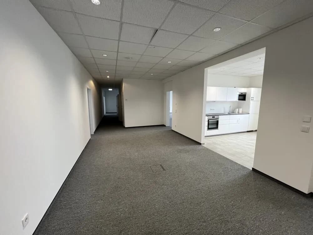 Gewerbeimmobilie mieten in Graz – 750 m², € 14 – Bild 6 von 24