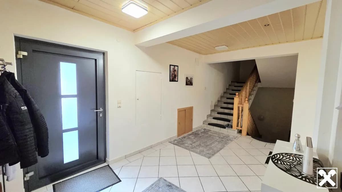 8-Zimmer-Gewerbeimmobilie kaufen in Sankt Pölten Land – 272 m², € 475.000 – Bild 9 von 31