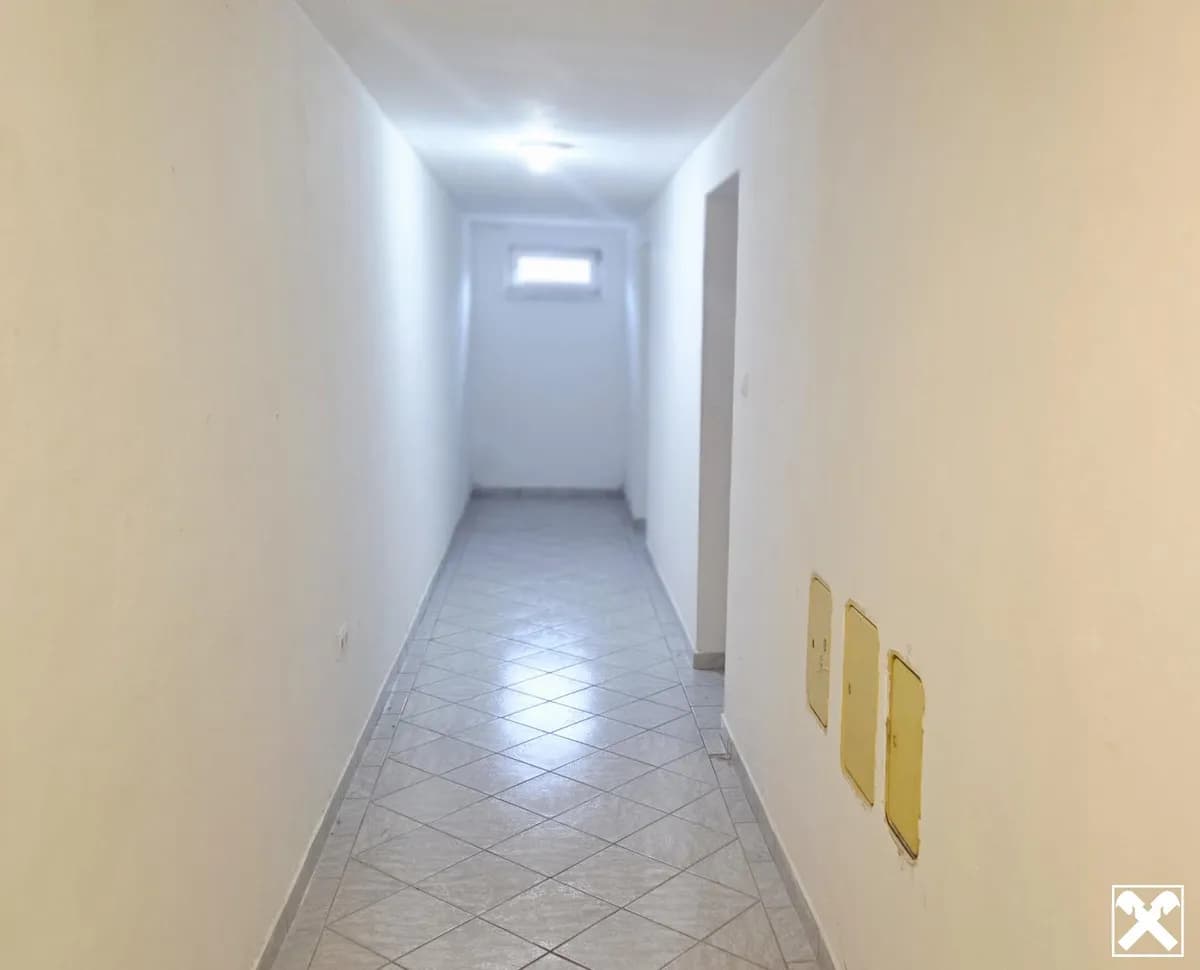 8-Zimmer-Gewerbeimmobilie kaufen in Sankt Pölten Land – 272 m², € 475.000 – Bild 11 von 31