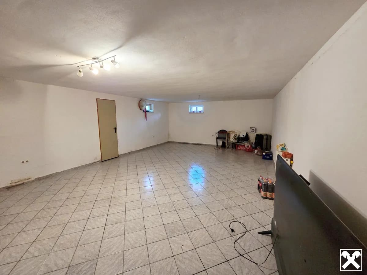 8-Zimmer-Gewerbeimmobilie kaufen in Sankt Pölten Land – 272 m², € 475.000 – Bild 19 von 31