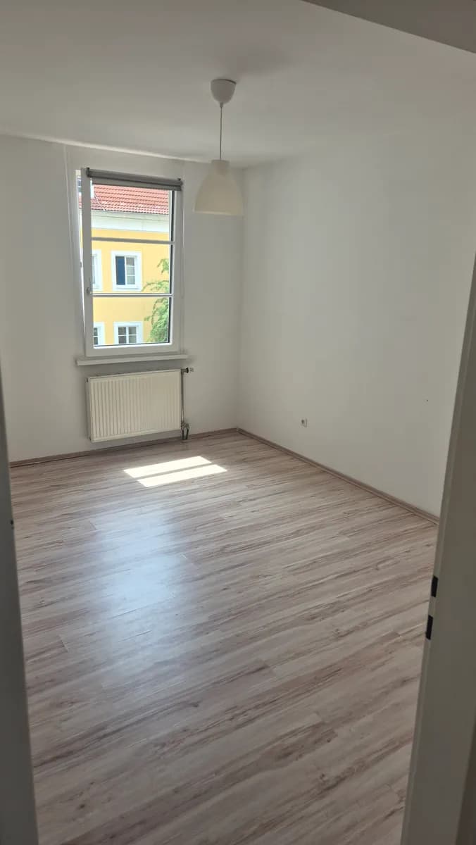 2-Zimmer-Wohnung mieten in Linz – 50 m², € 840 – Bild 5 von 8