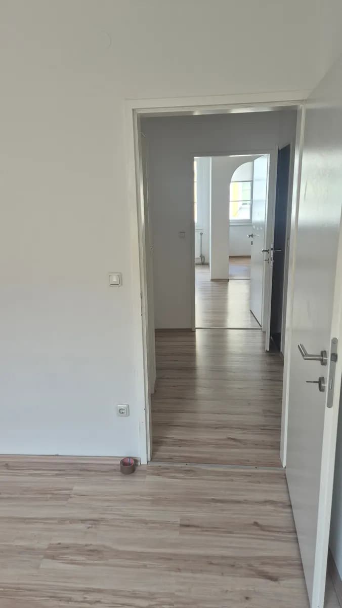 2-Zimmer-Wohnung mieten in Linz – 50 m², € 840 – Bild 6 von 8