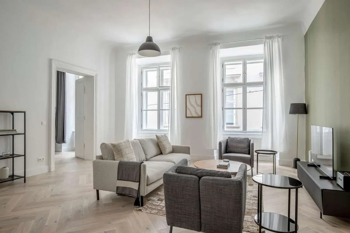 3-Zimmer-Wohnung mieten in Wien – 118 m², € 3.385 – Bild 1 von 18