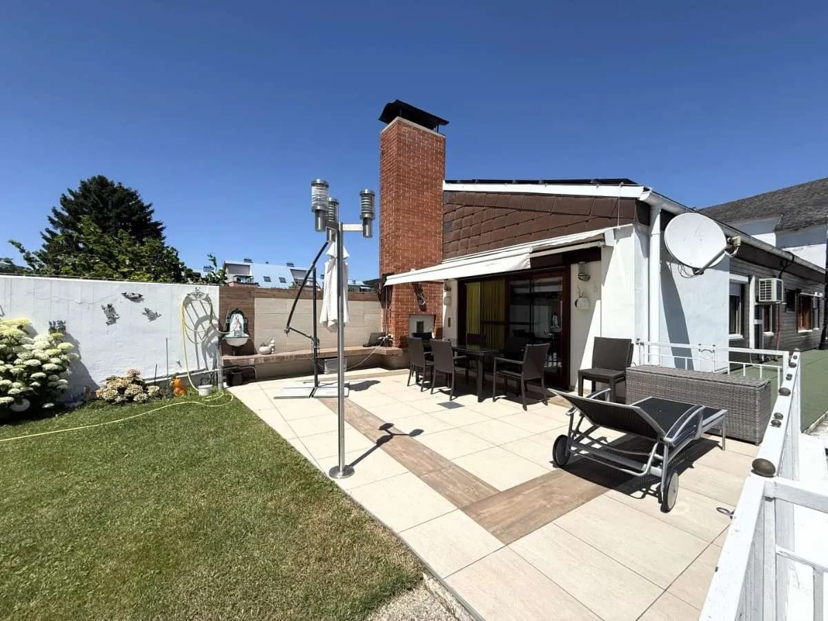 8-Zimmer-Haus kaufen in Baden – 272,85 m², € 750.000 – Bild 3 von 51