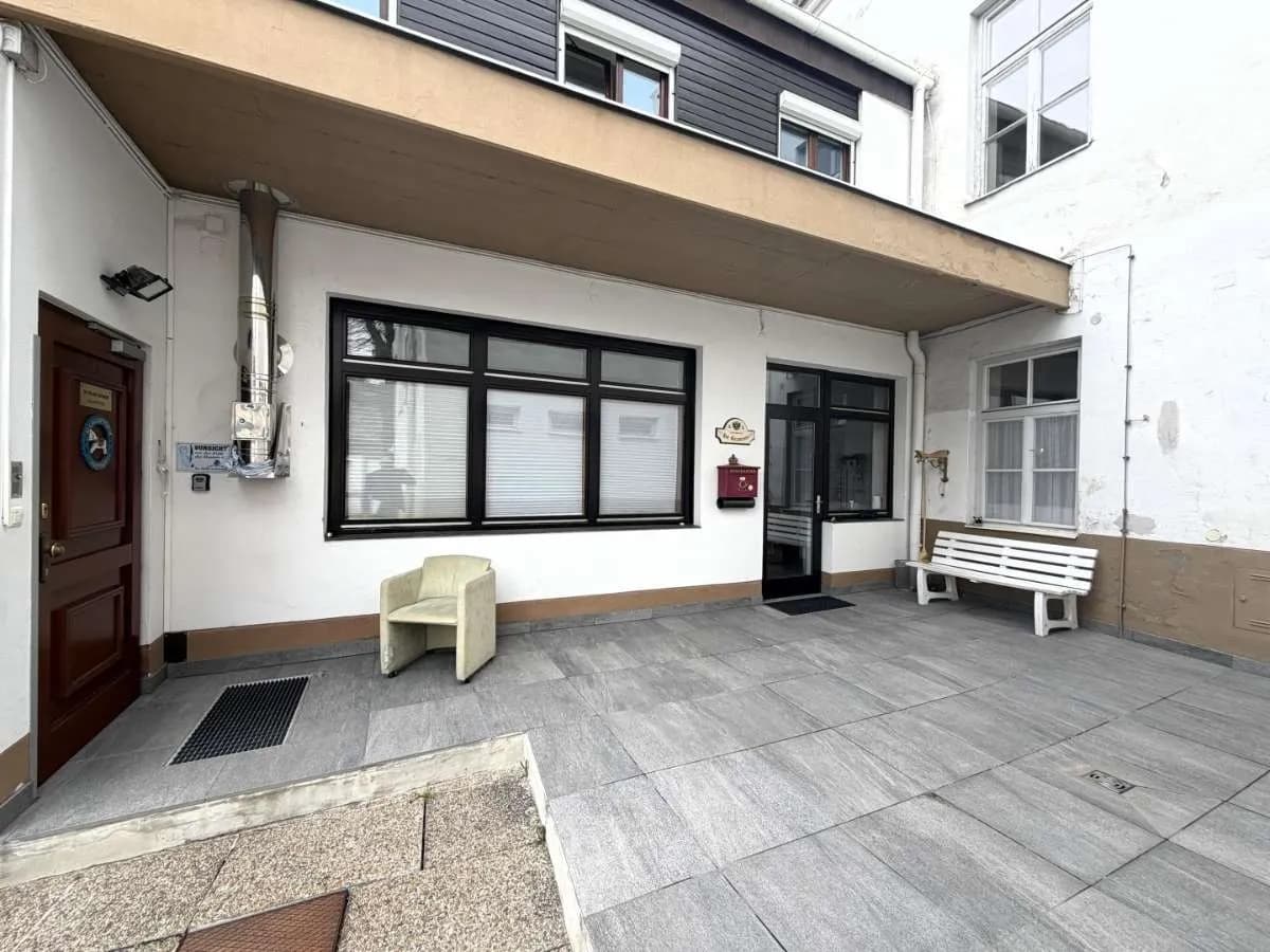 8-Zimmer-Haus kaufen in Baden – 272,85 m², € 750.000 – Bild 11 von 51