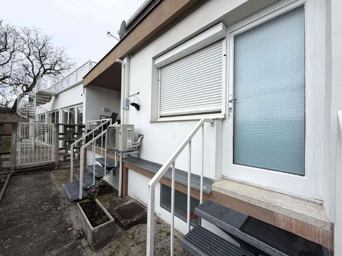 8-Zimmer-Haus kaufen in Baden – 272,85 m², € 750.000 – Bild 46 von 51