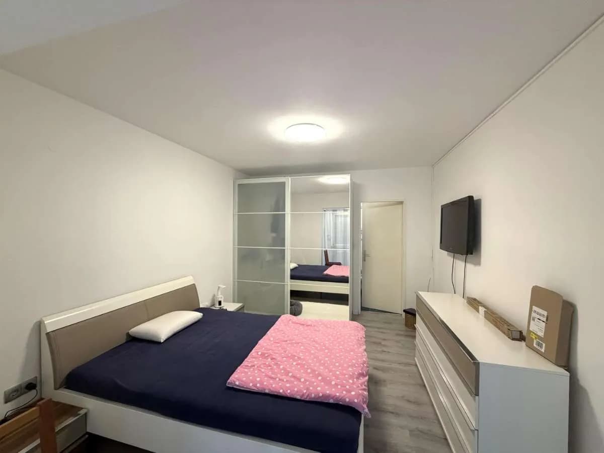 8-Zimmer-Haus kaufen in Baden – 272,85 m², € 750.000 – Bild 48 von 51
