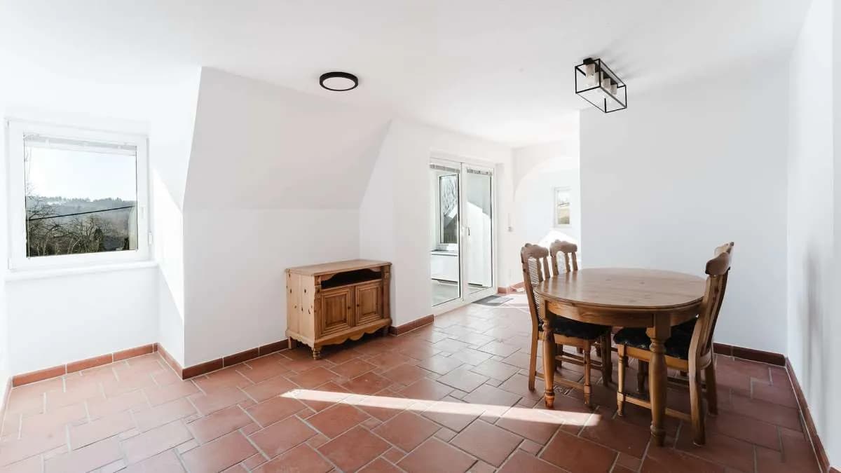 4-Zimmer-Wohnung kaufen in Vöcklabruck – 157 m², € 249.000 – Bild 5 von 22