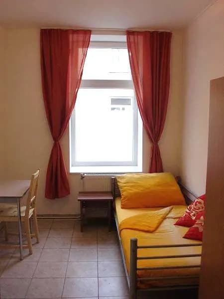 1-Zimmer-Wohnung mieten in Wien – 12 m², € 330