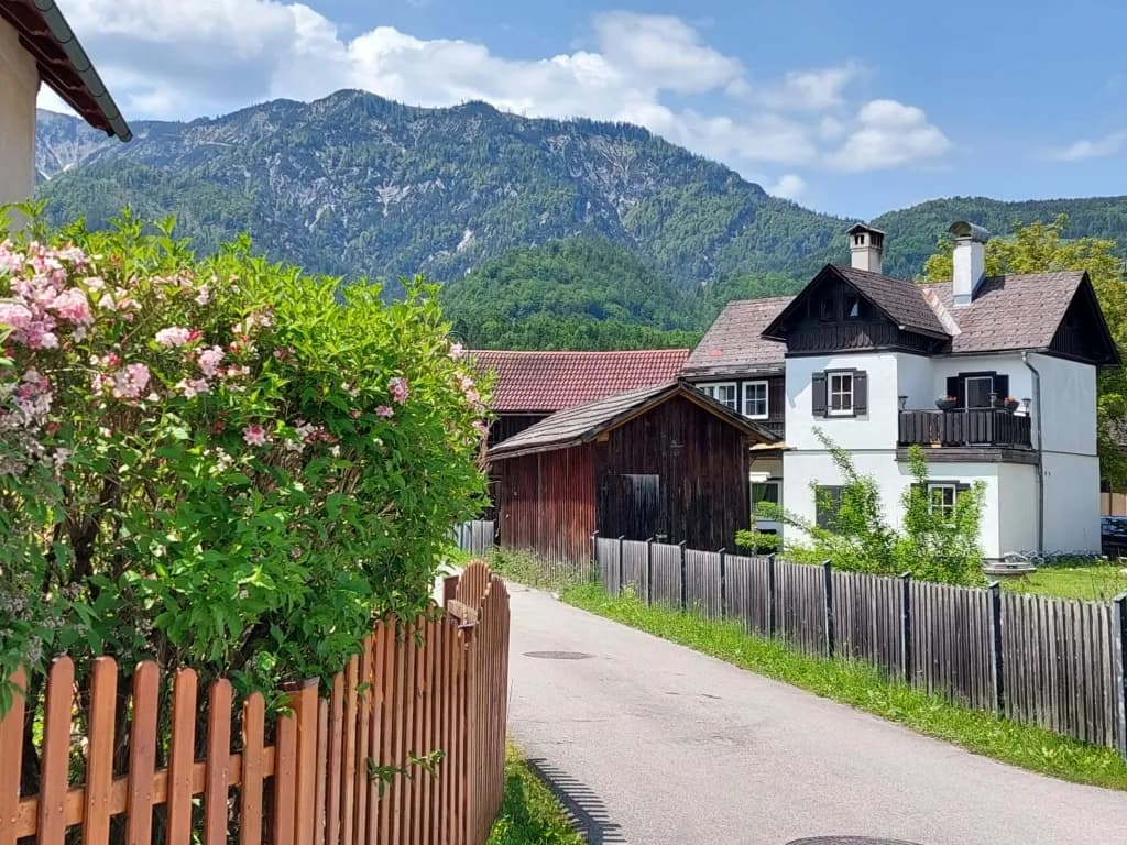 Haus kaufen in Gmunden – 130 m², € 399.000