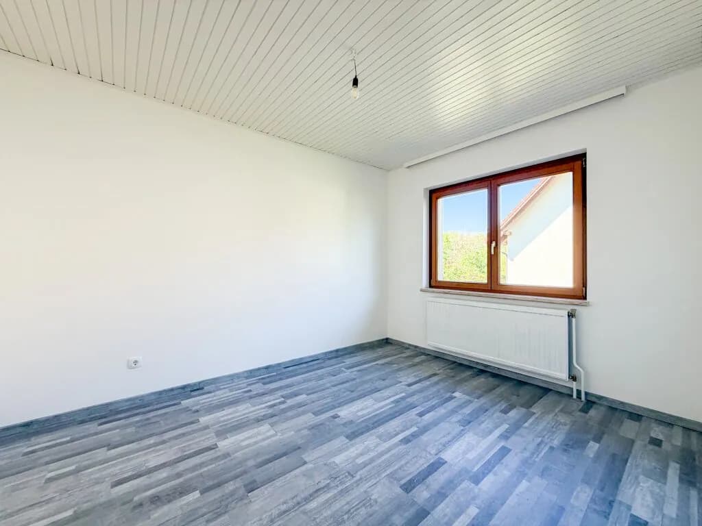 6-Zimmer-Haus kaufen in Neunkirchen – 135 m², € 299.000 – Bild 17 von 29