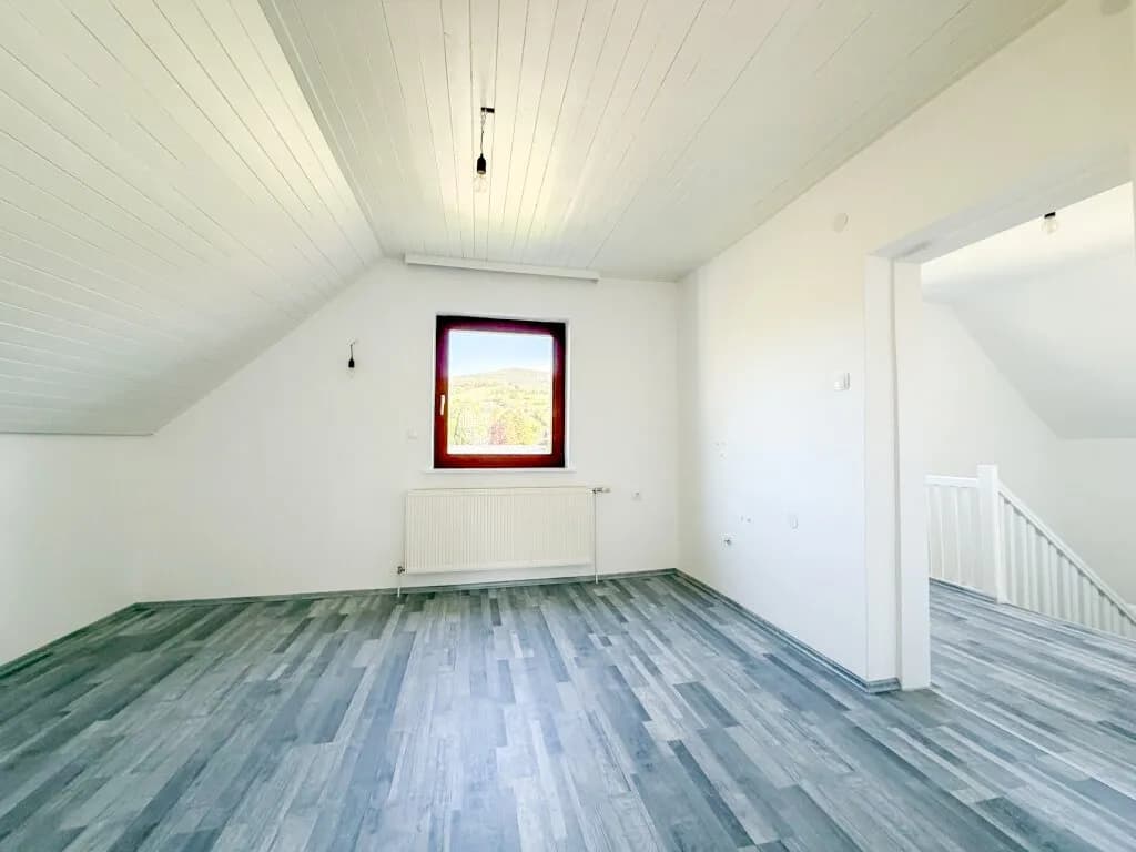 6-Zimmer-Haus kaufen in Neunkirchen – 135 m², € 299.000 – Bild 24 von 29