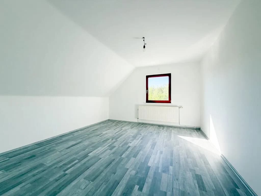 6-Zimmer-Haus kaufen in Neunkirchen – 135 m², € 299.000 – Bild 26 von 29