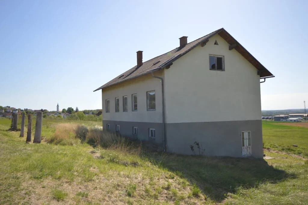 4-Zimmer-Haus kaufen in Oberwart – 117 m², € 89.000 – Bild 3 von 7