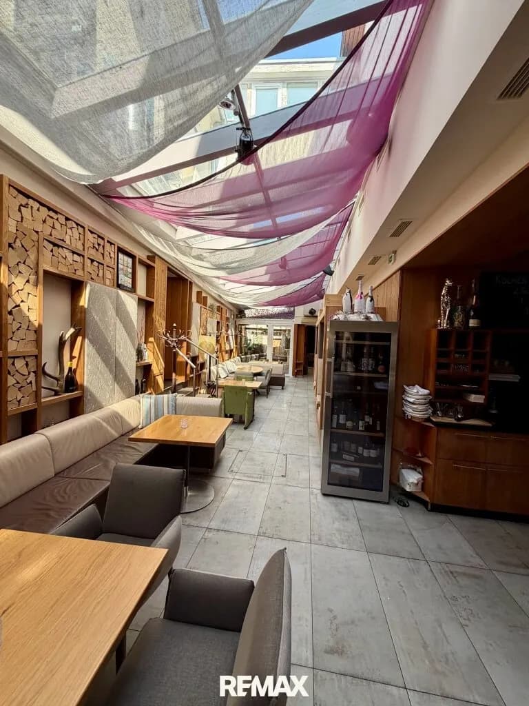 Gewerbeimmobilie mieten in Mödling – 360 m², € 4.919 – Bild 2 von 12