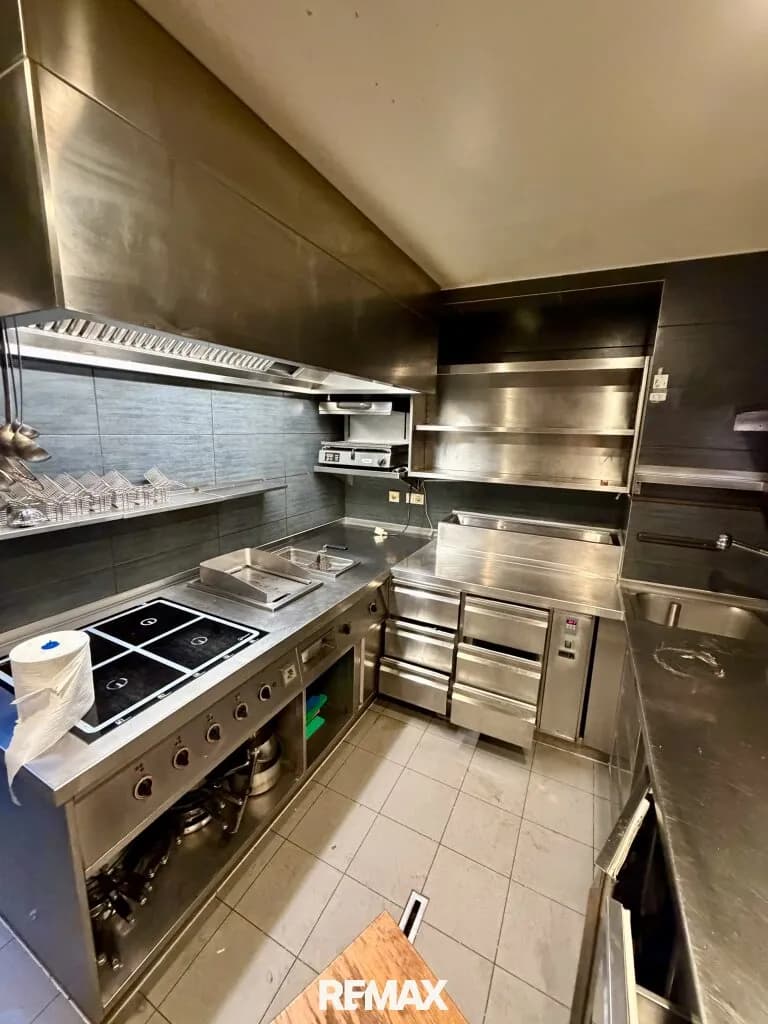 Gewerbeimmobilie mieten in Mödling – 360 m², € 4.919 – Bild 10 von 12