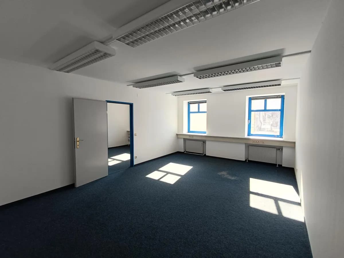4-Zimmer-Gewerbeimmobilie kaufen in Tulln – 105 m², € 230.000 – Bild 2 von 11