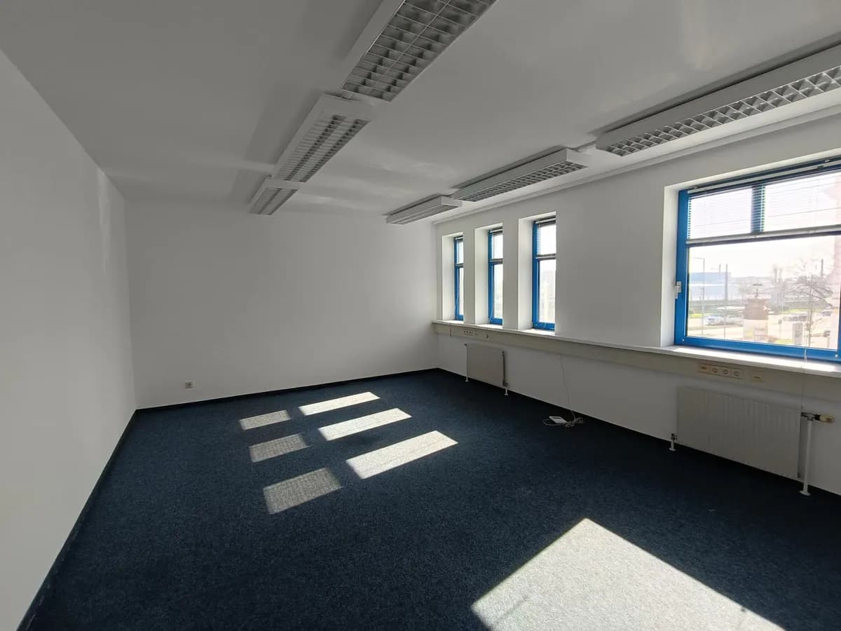 4-Zimmer-Gewerbeimmobilie kaufen in Tulln – 105 m², € 230.000 – Bild 4 von 11