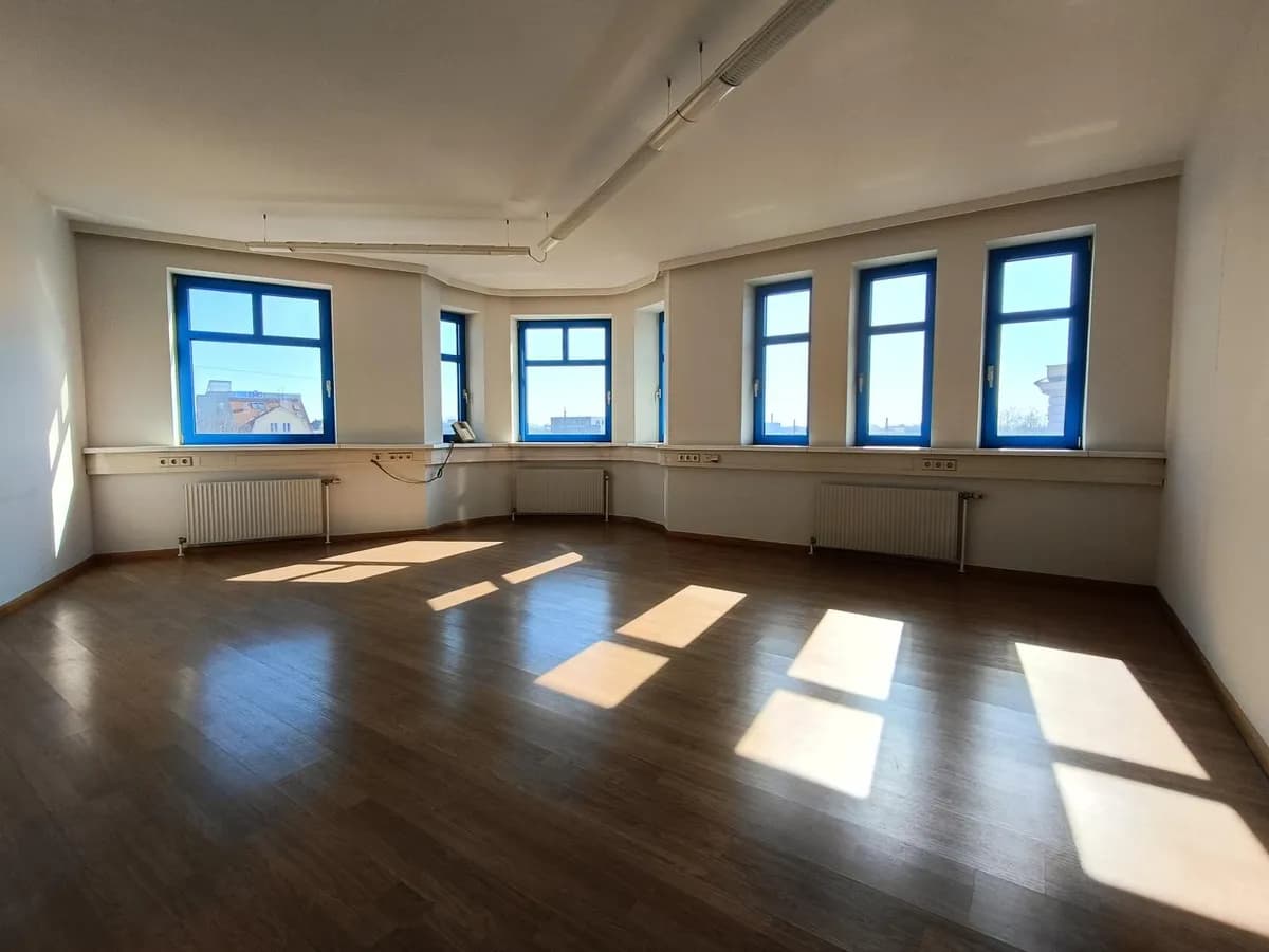 4-Zimmer-Gewerbeimmobilie kaufen in Tulln – 132 m², € 290.000